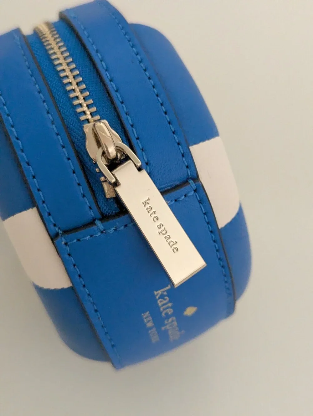 New? EUC! Kate Spade New York Other Splash Pool Float Zipper Coin Case Keychain